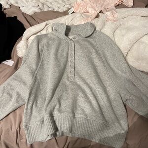 Aerie grey button up !